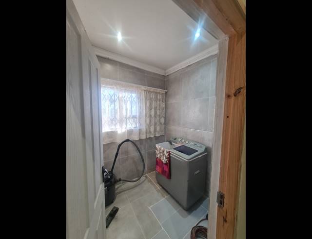 3 BEDROOM HOUSE FOR SALE IN VAALOEWER